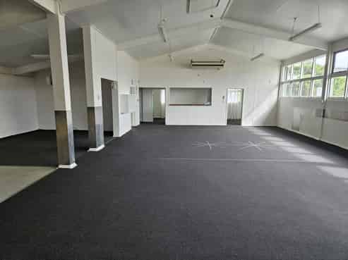 Versatile Office & Training Space