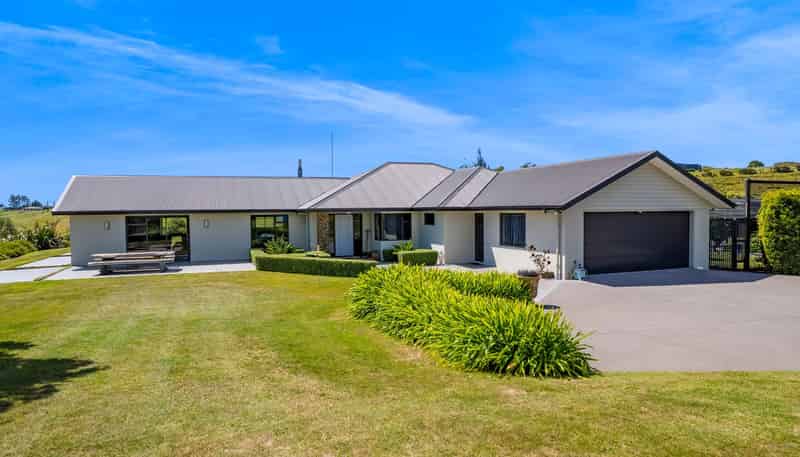 77c Dorset Road, Hillsborough