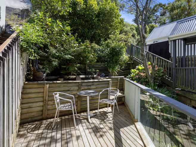 80 Tio Tio Road, Seatoun
