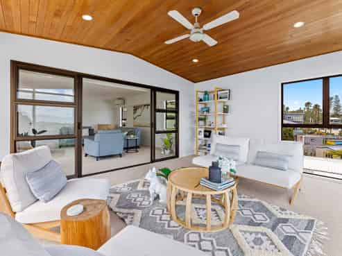 10 Ardern Avenue, Stanmore Bay