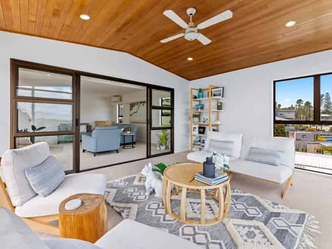 10 Ardern Avenue, Stanmore Bay