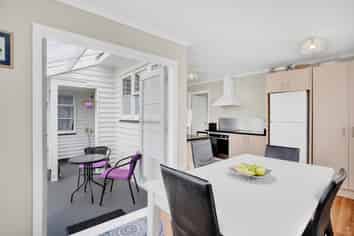 23 Achilles Street, Stratford