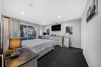 33 Bradnor Meadows Drive, Swanson