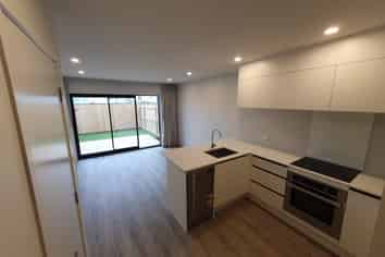 32/137 Hall Avenue, Favona