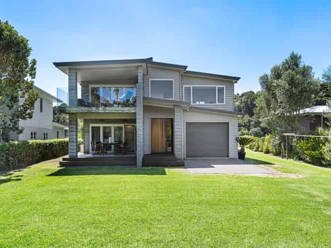 878 Matapouri Road, Matapouri