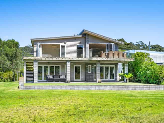 878 Matapouri Road, Matapouri