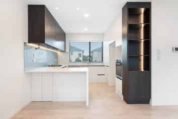 12 William Calvert Drive, Swanson