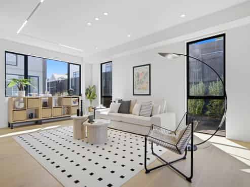 2/1 Montana Avenue, Murrays Bay