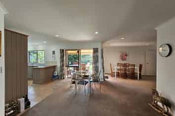 15 Oreti Crescent , Papamoa