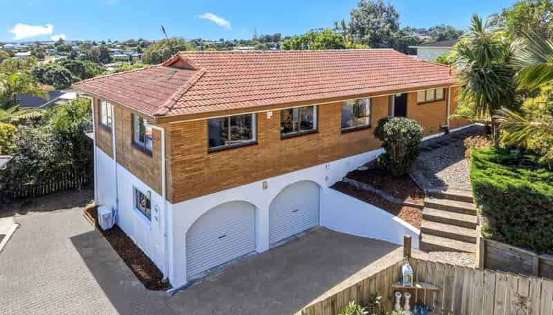 67 and 67A O'Halloran Road, Howick