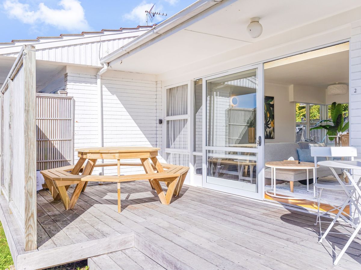 2/7 Onepoto Road, Hauraki, North Shore City, Auckland - Photo 2