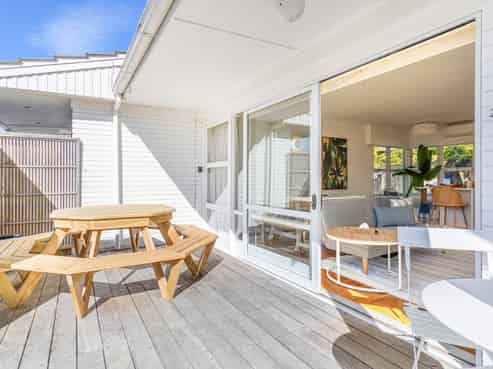 2/7 Onepoto Road, Hauraki