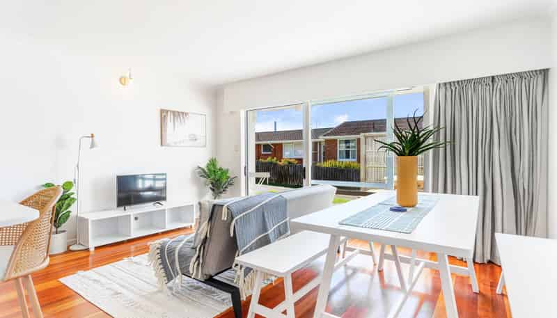 2/7 Onepoto Road, Hauraki