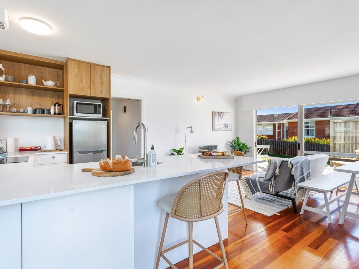 2/7 Onepoto Road, Hauraki, North Shore City, Auckland - Photo 3