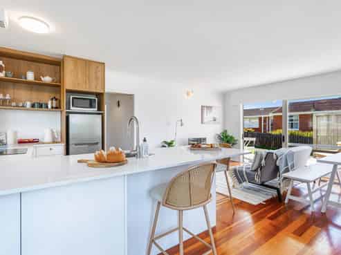 2/7 Onepoto Road, Hauraki