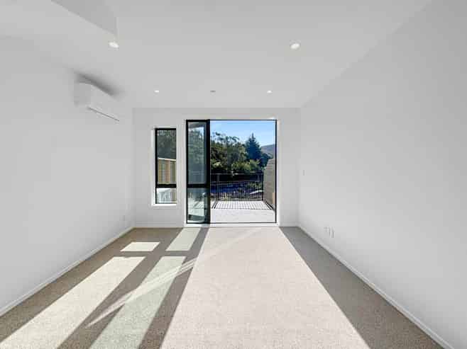 19 Ara Paripari, Tawa