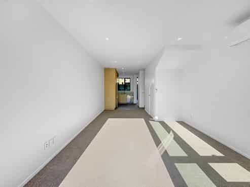 19 Ara Paripari, Tawa