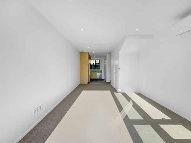 19 Ara Paripari, Tawa