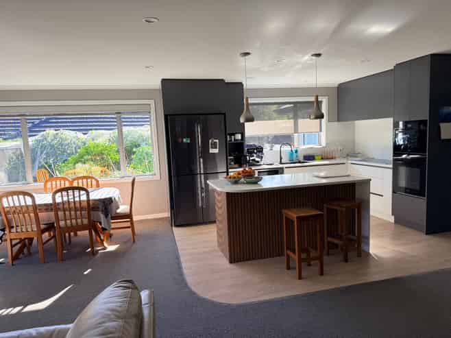 4 Sanctuary Drive, Stoke