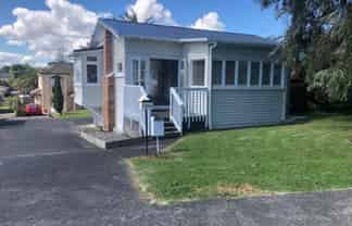 112 Melrose Road, Hillsborough