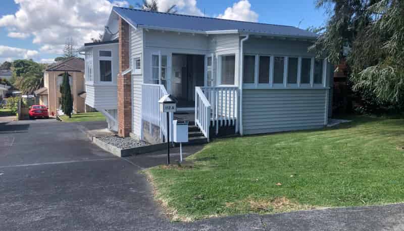 112 Melrose Road, Hillsborough