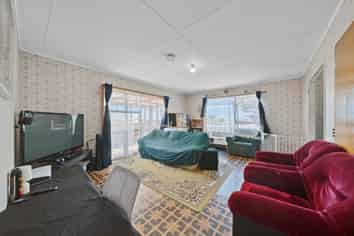 48 Darnell Crescent, Clover Park