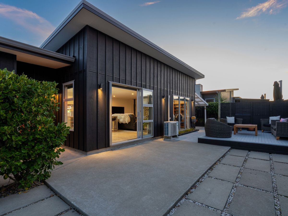 17 Forbes Road, Foxton Beach, Horowhenua, Manawatu / Whanganui