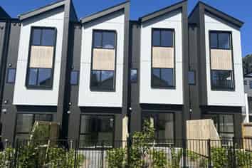 12 Tahepuia Lane, Mount Wellington