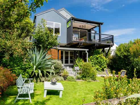 69 Greenacres Street, Macandrew Bay