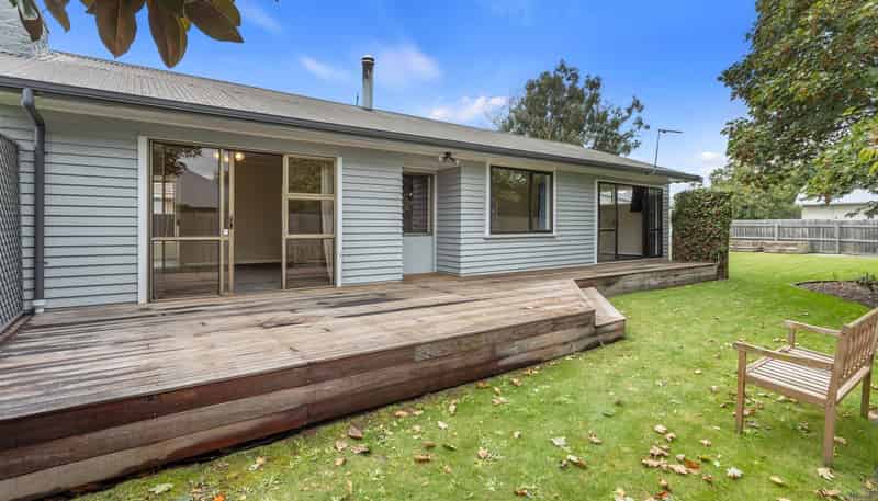 6 Vancouver Crescent, Wainoni