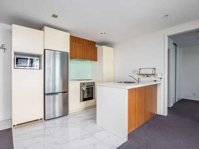 423/8 Dockside Lane, Auckland Central