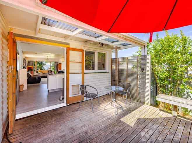 69 Coverdale Street, Onekawa