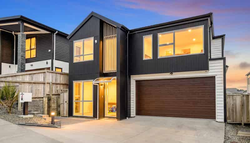 4  Hautoa Lane, Flat Bush