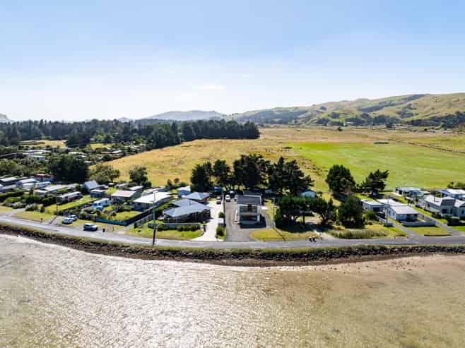 60 Tidewater Drive, Harwood