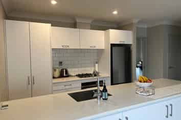 1 Brindle Way, Newlands