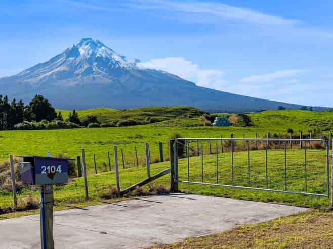 2104 Wiremu Road, Pungarehu