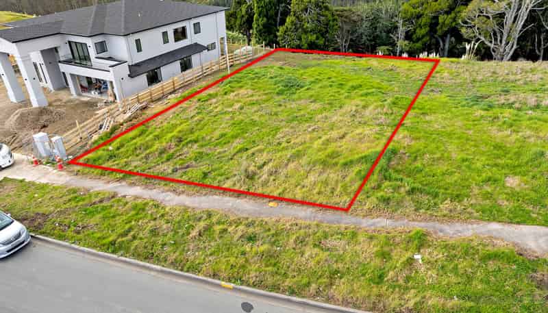 25 Michael Bosher Way, Flat Bush