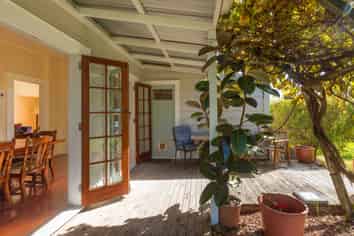 36 Parnell Street, RAWENE