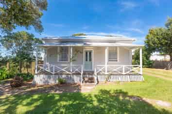 36 Parnell Street, RAWENE