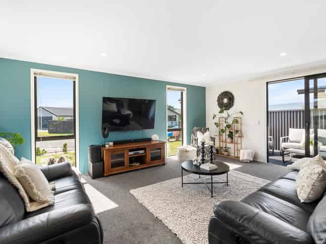 49 Owhiro Avenue, Mosgiel