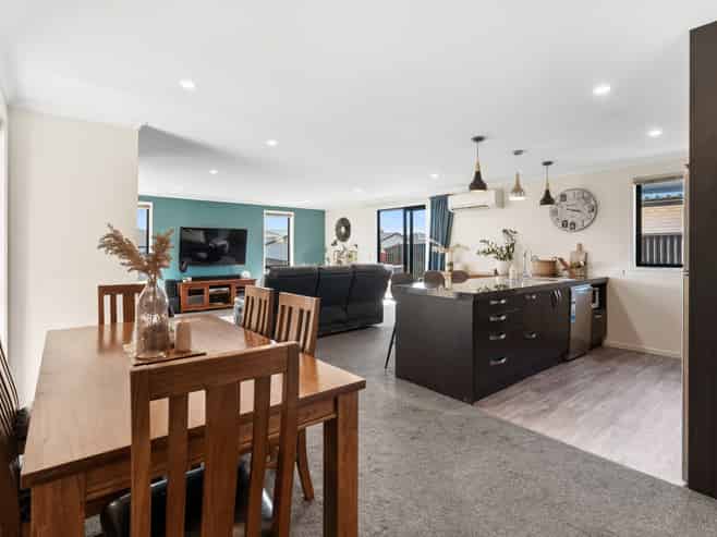 49 Owhiro Avenue, Mosgiel