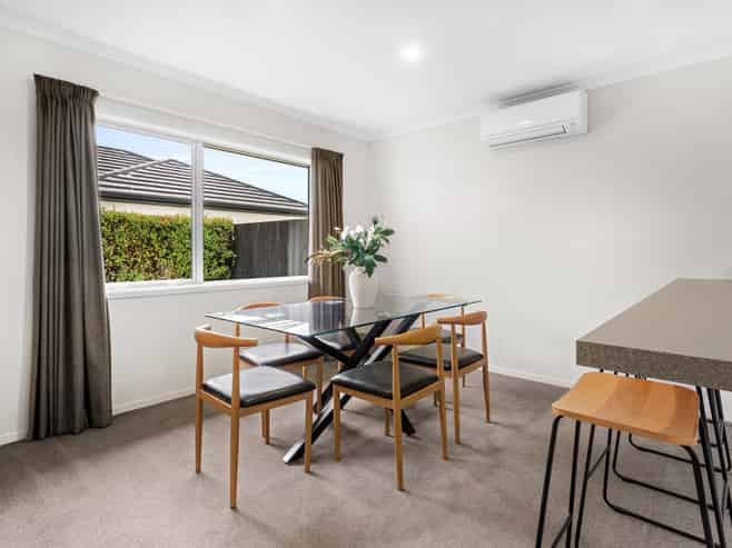 1 Limbrick Crescent, Wigram