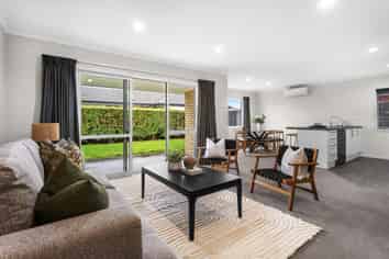 1 Limbrick Crescent, Wigram