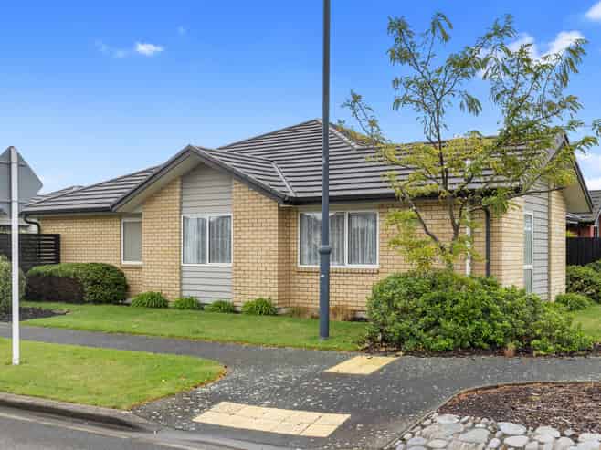 1 Limbrick Crescent, Wigram