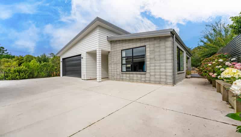 30 Ipswich Street, Hampden