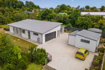 30 Ipswich Street, Hampden
