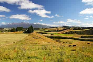 93 Ridgedale Road, Te Anau