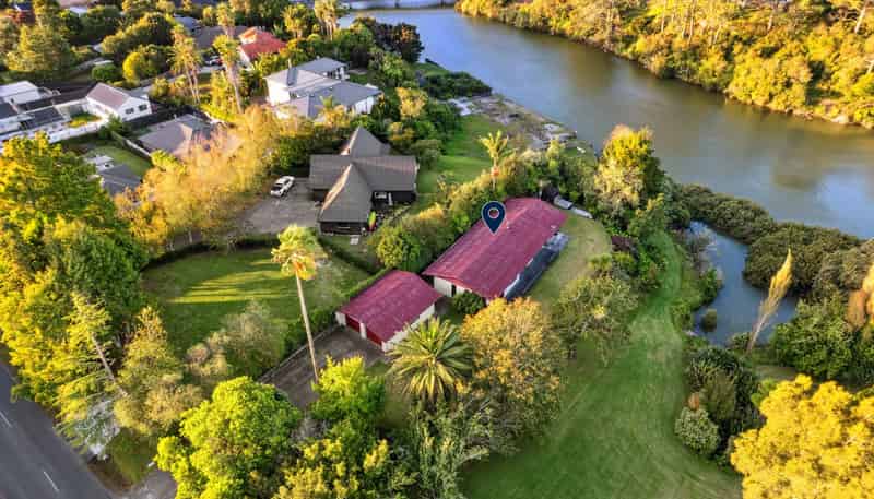 27 Elliot Street, Riverhead