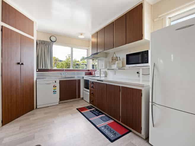 17 Charles Crescent, Beerescourt