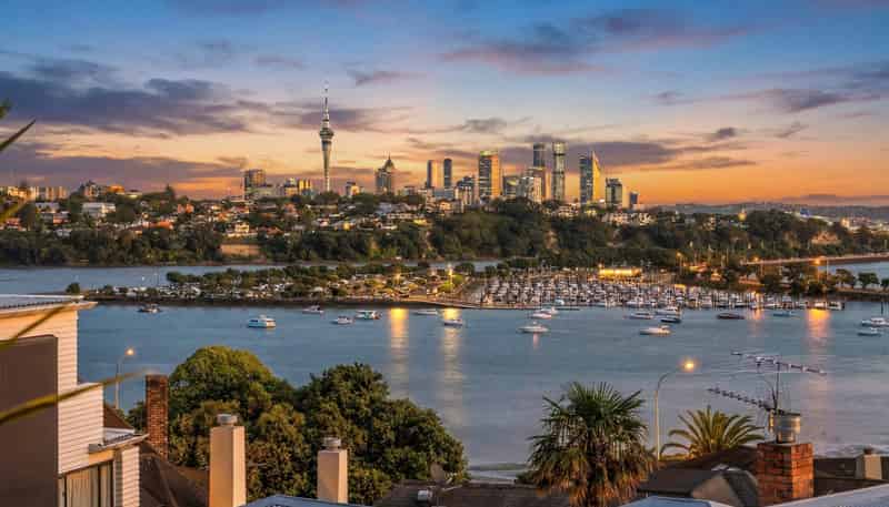 1/33 and 2 Ngaiwi Street, Orakei